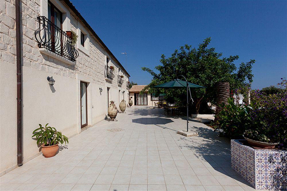 Villa U Marchisi B&B Scicli Exterior foto